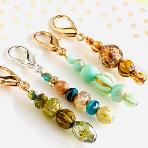 1 Beaded Zipper Pull Charm, Zipper Charms, Zipper Pulls for Purses, Coat Zipper Pull, Pillow Decoration, Progress Keepers, Zipper Pull