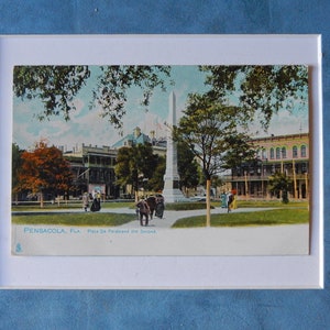Pensacola, Florida. Plaza De Fernando Segundo. Tuck's