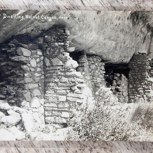 Winslow, Arizona. Cliff woning. RPPC Walnut Canyon uit 1915.