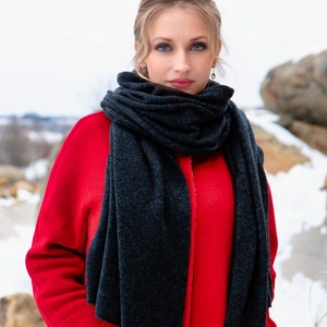 Unisex scarf, Luxurious Cashmere Scarf, 100% Cashmere, Pure Cashmere Scarf And Fingerless Gloves, Travel wrap, Made in USA.
