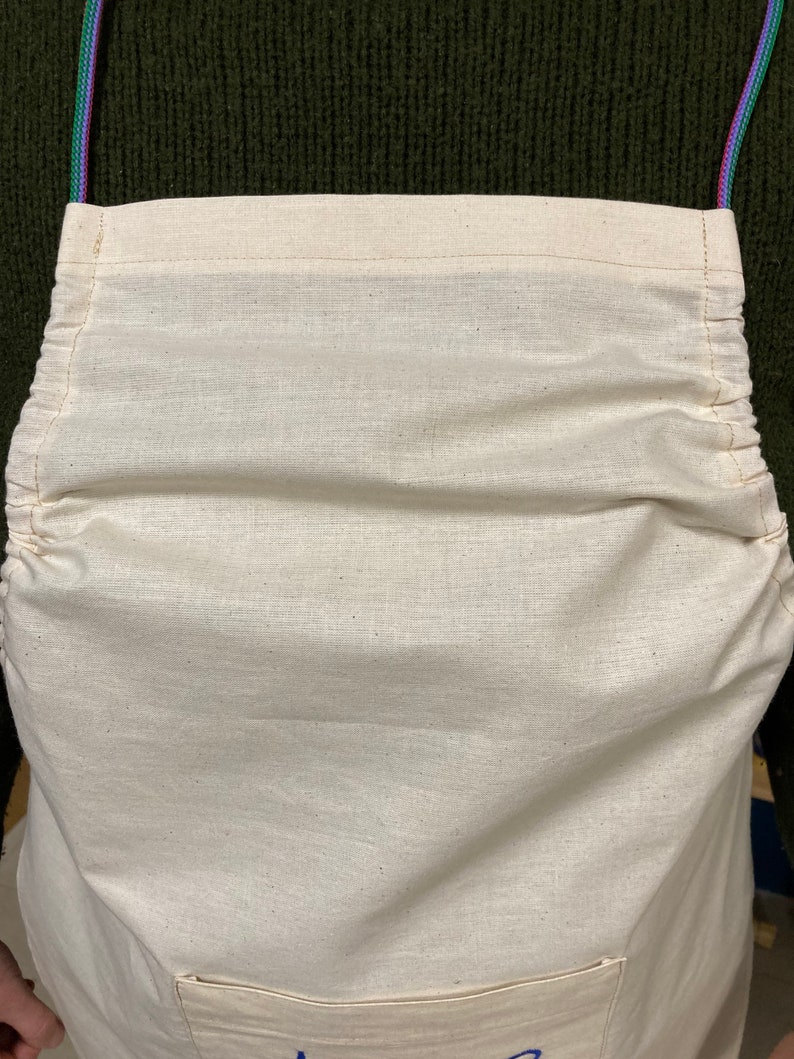 Apron with embroidered name image 3