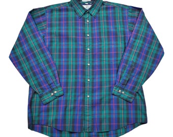 1980s/1990s Van Heusen 417 Single Needle Button Up Longlseeve Plaid Shirt Size L/XL