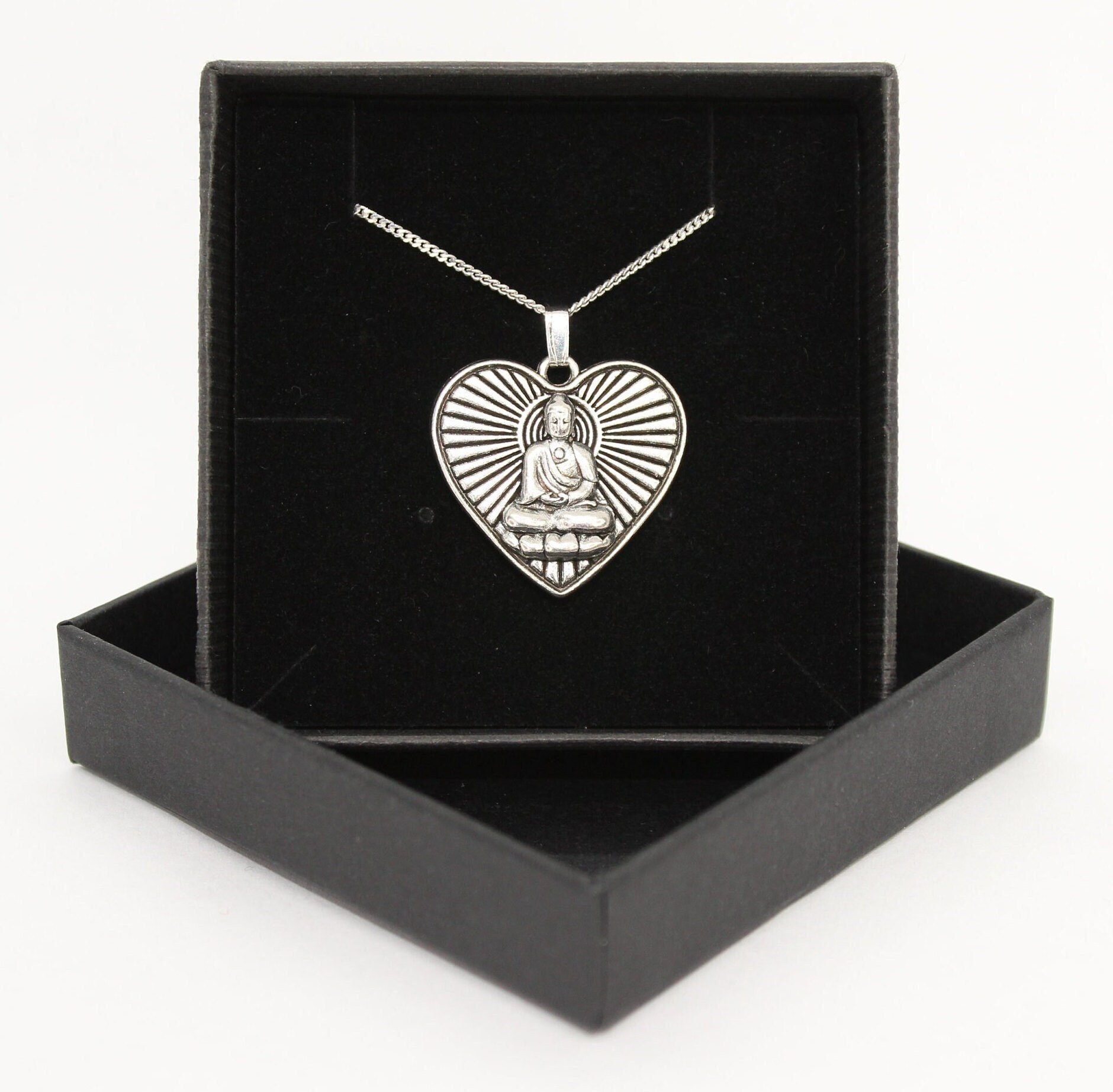 Gift for Asian Girlfriend 60 Gift Ideas for 2024