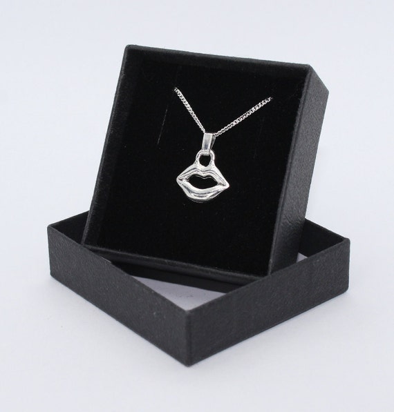 Collier Romantique à Bouche Noire - Accessoire Mode Jeu De Rôle, En Cuir Ajustable
