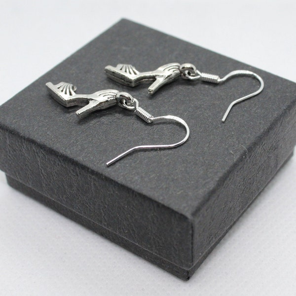 Chaussures à talons hauts / mode - Boucles d'oreilles pendantes et gouttes en argent sterling avec breloque en argent tibétain