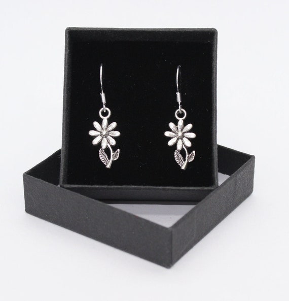 Vintage Daisy Flower Silver Dangle Earrings - Sterling Silver Hooks, Perfect Mother's Day Gift 2 thumbnail image