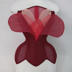 Korsett: Rote Rose-Blumen Korsett-Märchen Korsett-Ombré rotes Korsett-Netz Korsett-Handgefertigt-Braut Korsett-Fantasy Korsett-CRRose1 Bild 1
