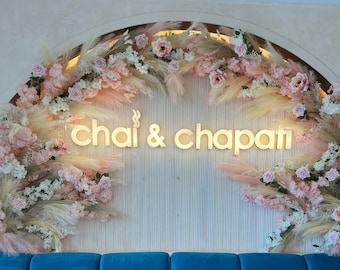 Pampas & Pink Rose Flower Garland: Shop Front Decor
