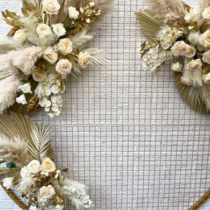 Swag arco oro Boho Pampas, arrangiamento oro Pampas, arco nuziale boho, arco di fiori secchi, arco boho neutro, swag arco nuziale