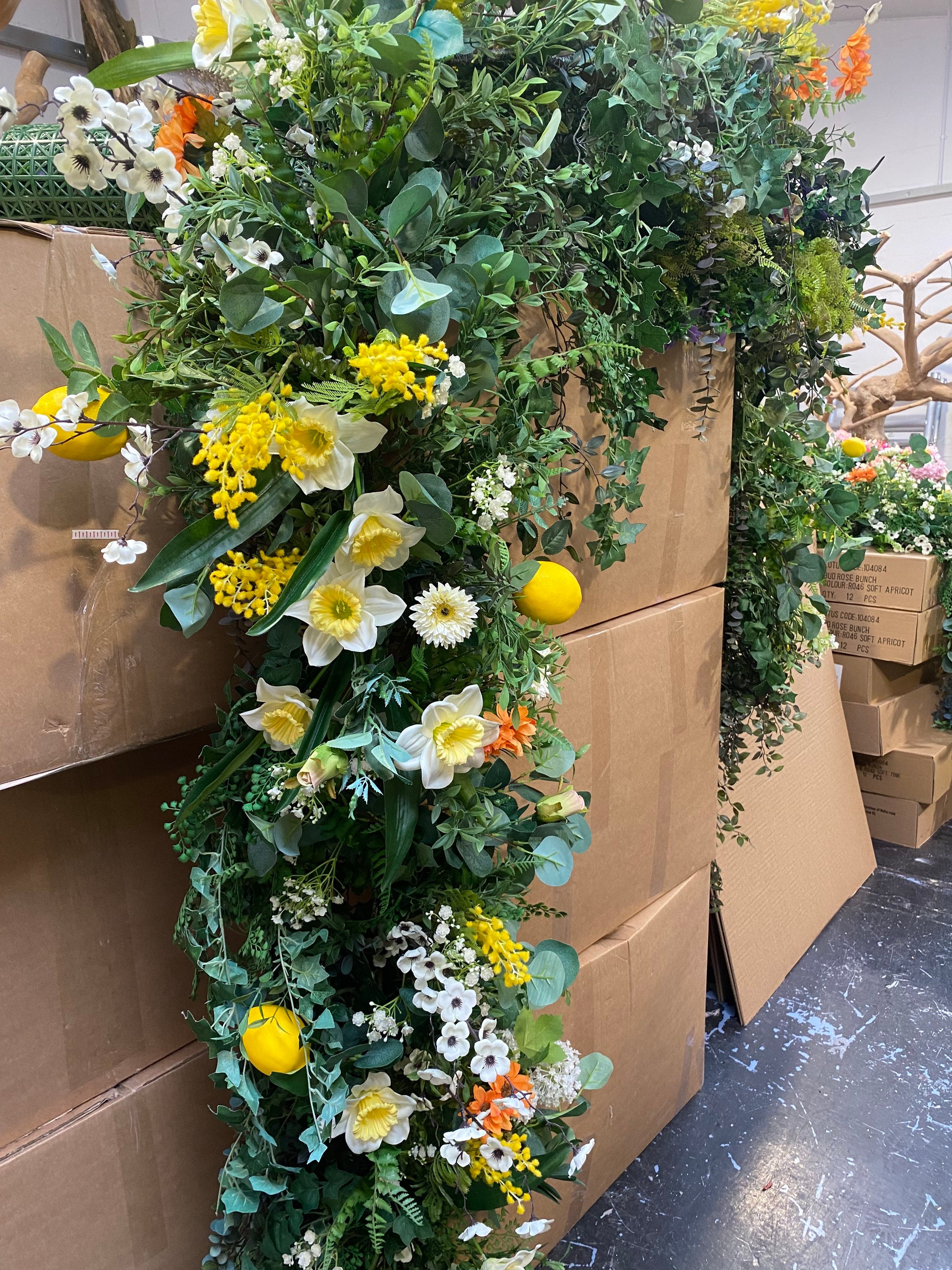 Spring Yellow Flower Garland, Fresh Foliage Spring Swag, Green Artificial Flowers