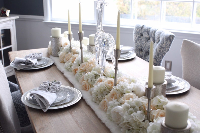 Flower garland Floral table runner Wedding garland Wedding flower runner Flower table runner Wedding centrepiece Table runner