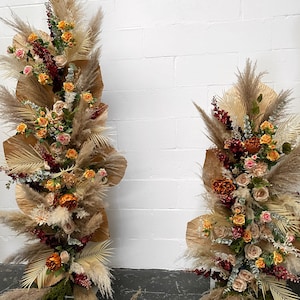 Disposizione Boho Set, Disposizione boho autoportante, Grande set di fiori di palma, Sfondo matrimonio Boho, Set di composizioni sullo sfondo Pampas