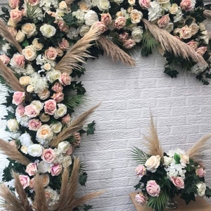 Ghirlanda di pampa, ghirlanda di fiori di pampa, ghirlanda di fiori nuziali, festone di nozze, festone di fiori, disposizione ad arco floreale, disposizione ad arco di fiori