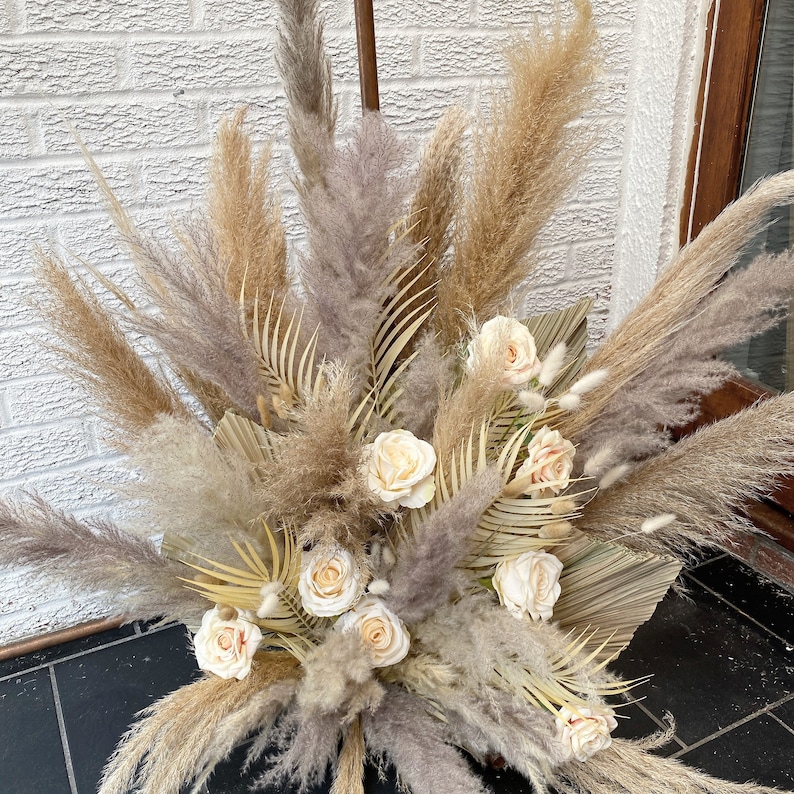 Pampas Swag Pampas and Palm Arch Arrangement Pampas Wall Etsy