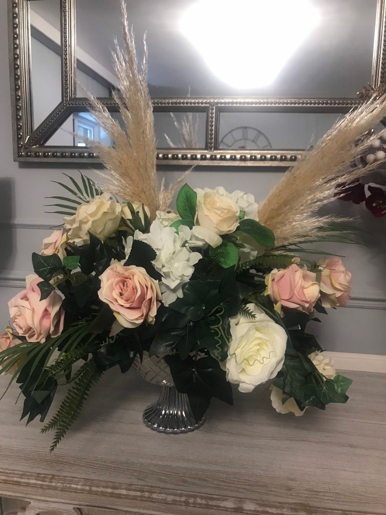 Blush Flower Centrepiece Small Table Centrepiece Low Table Centrepiece Wedding Centrepiece Flower Centrepiece Wedding Centrepiece Weddings Decorations Valresa Com