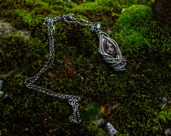 Pendant "Dark Heart"