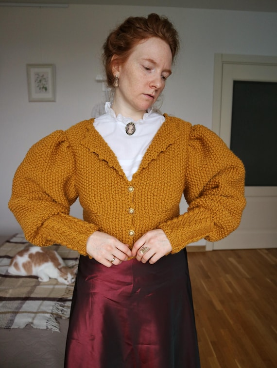トップス 80s Mutton Sleeves Cardigan Cycling Sweater, Victorian Sweater, Gigot Sleeves, Victorian