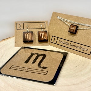 Ensemble Cadeau, Carte, Collier et Boucles d'Oreilles en Bois Récupéré Scorpion