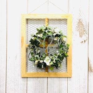 Chicken Wire Decor-Farmhouse Wall Decor-Farmhouse Wreath-Country Wall Decor- Rustic Wall Decor- Gallery Wall Decor-Country wall decor