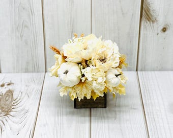 Fall Centerpiece-Fall arrangement-Fall table decor-Fall floral arrangement-Harvest Centerpiece-Floral arrangement-Thanksgiving-Autumn Decor