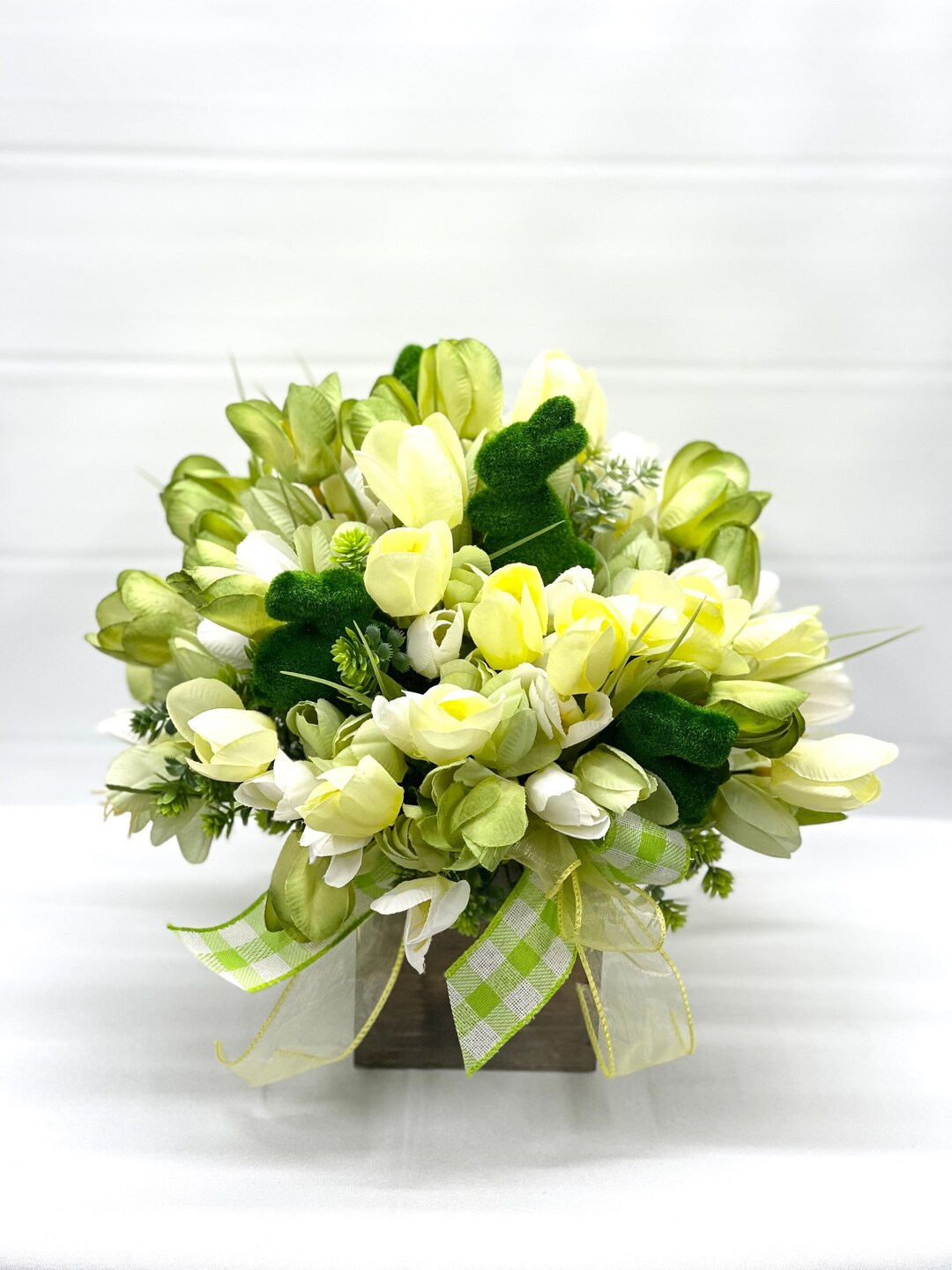 Table Centerpiecetable Floral Arrangementkitchen Table Etsy