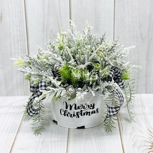 Christmas Centerpiece-Table Centerpiece-Farmhouse Christmas Centerpiece-Christmas Arrangement-Christmas Decor-Winter Centerpiece
