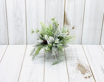 Christmas Centerpiece-Table Centerpiece-Farmhouse Christmas Centerpiece-Christmas Arrangement-Christmas Decor-Winter Centerpiece