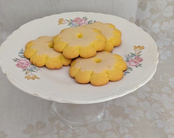 Vintage Flowered Cake Plate