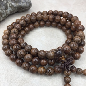 Natural African Sandalwood Prayer Mala Beads Meditation Natural Wood 8mm Beads 108PCS - W1051
