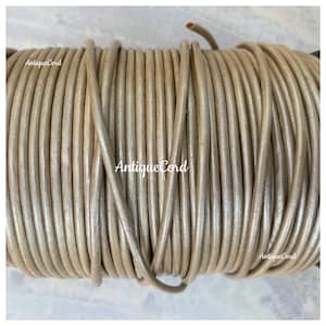 1mm Metallic Vanilla Round Leather Round cord 1.0mm Metallic Vintage Champaign 302