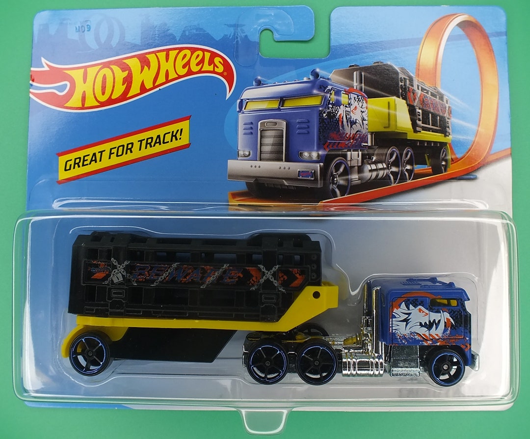 Hot Wheels Caged Cargo Truck Set Great for Track Brand New Package
