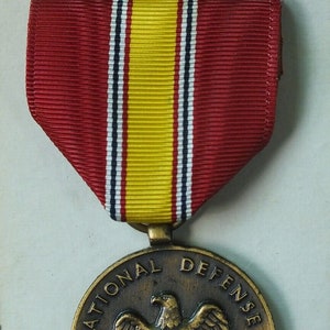 US ARMY National Defense NATL Def Full Size Service Medal And Ribbon Army 1991