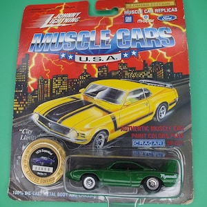 1994 JOHNNY LIGHTNING Series 11 Limited Edition &#39;70 Superbird #201 SCALE 1/64
