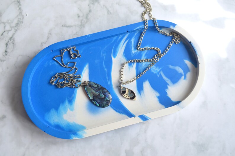 Oval Trinket Tray / Ring Dish for Keys, Glasses, Jewellery, Coins in Blue & White Marbling. Eco-Resin Jesmonite image 2