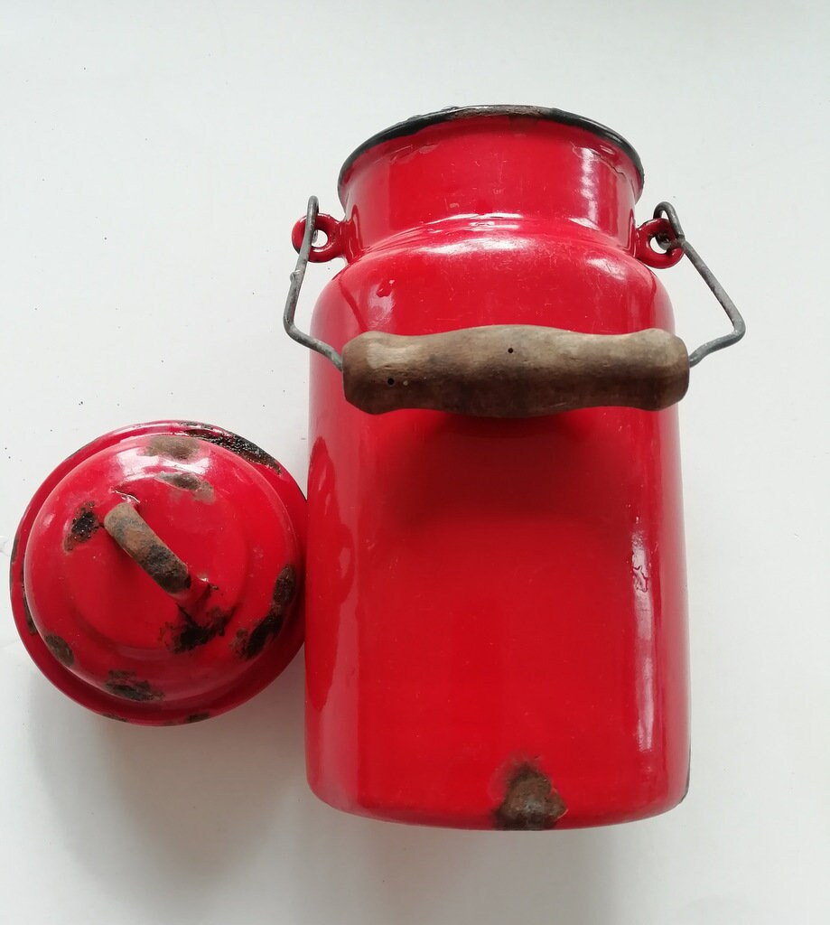 Pot en Métal Émaillé