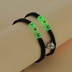 2pcs Te Amo Doble Corazón Hebilla Magnética Resplandor en la Carta Oscura Detalle Parejas Pulsera Brazalete Trenzado, Regalos para ella, Regalos para él