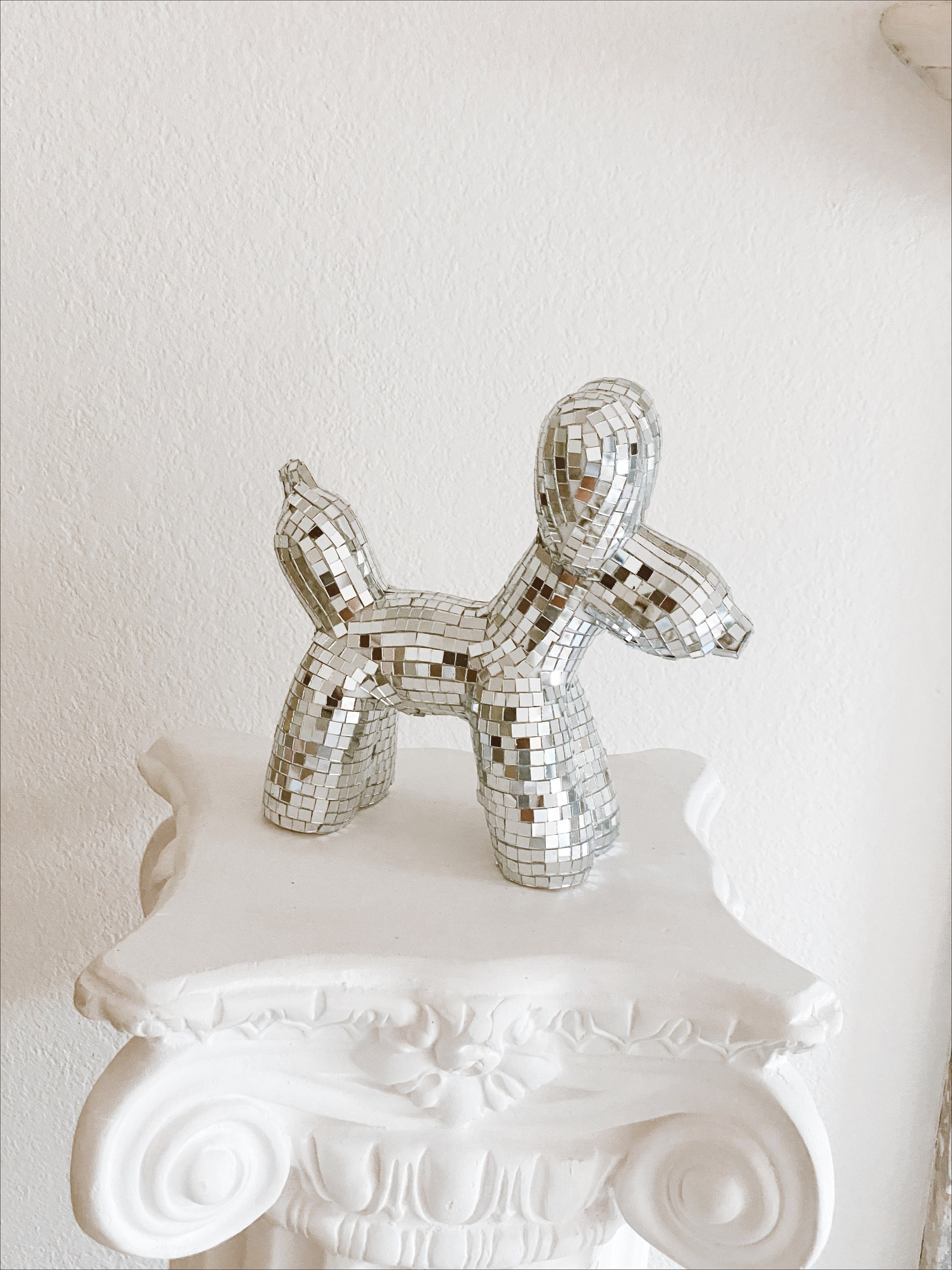 disco balloon dog home decor