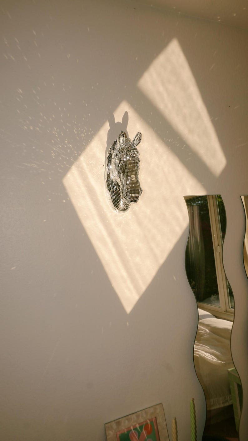 disco horse
