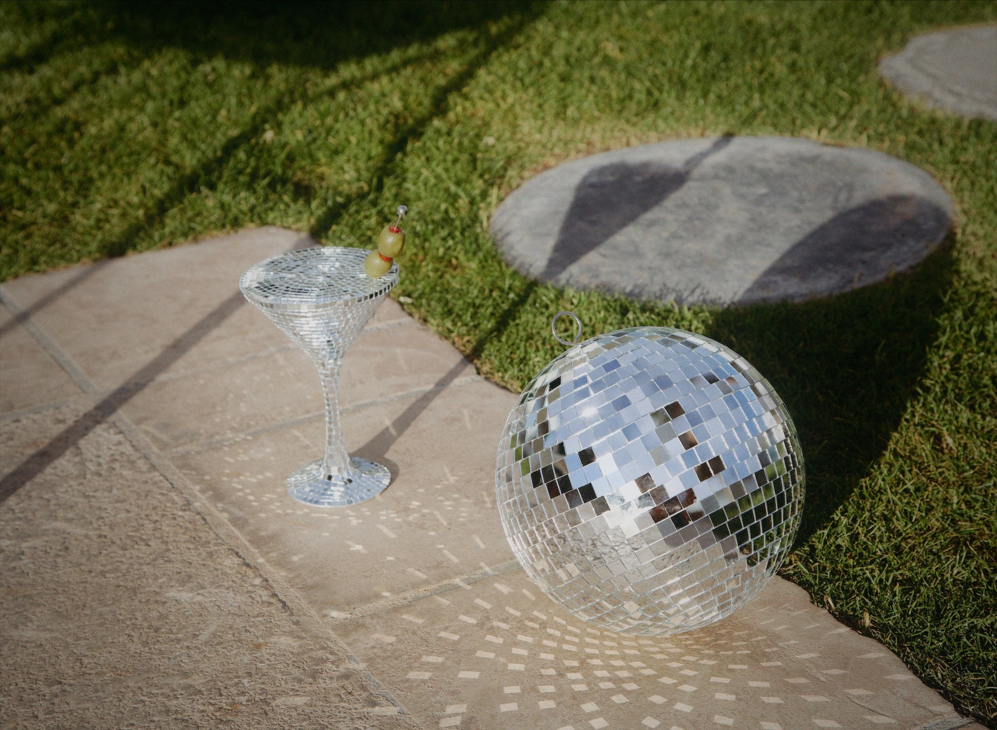 Disco Ball Martini Glass Set/2 – Details Lancaster