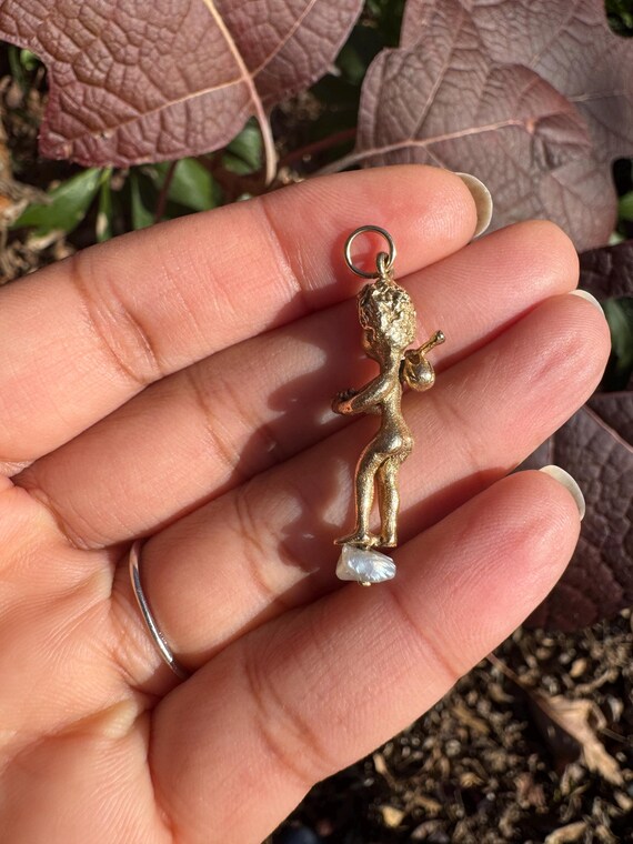 14K William Ruser Thursdays Child has far to go Charm, 5.2 grams, 1 1/2 inches. #PE1719 View 2