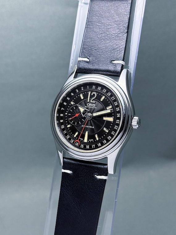 Vintage ORIS Reverse Pointer Date 37mm Small Seco… - image 3