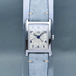 Vintage Oris Tank Automatic Watch: Swiss Pointer Date, Blue
