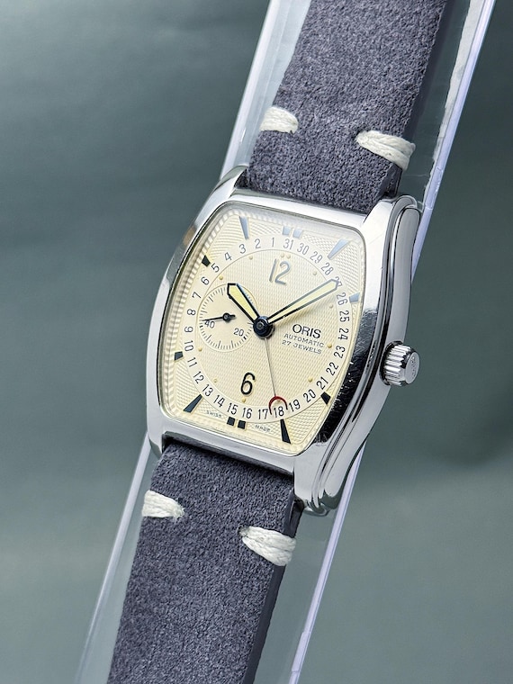 Oris Tonneau Vintage Watch – Guilloché Dial, Reve… - image 2