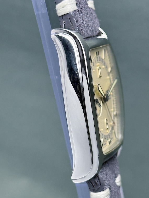 Oris Tonneau Vintage Watch – Guilloché Dial, Reve… - image 8