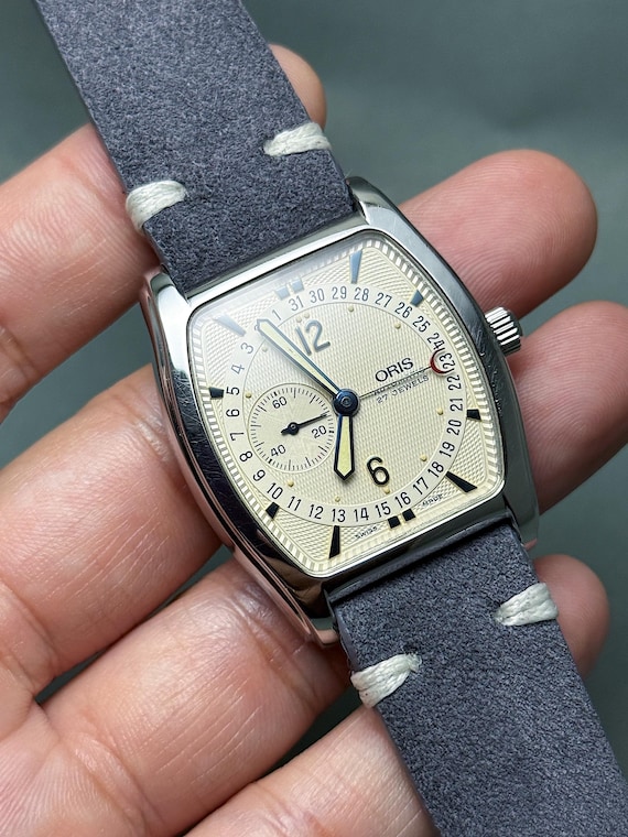 Oris Tonneau Vintage Watch – Guilloché Dial, Reve… - image 3