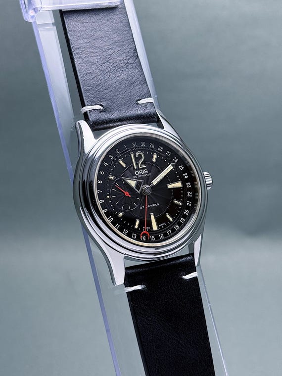 Vintage ORIS Reverse Pointer Date 37mm Small Seco… - image 4