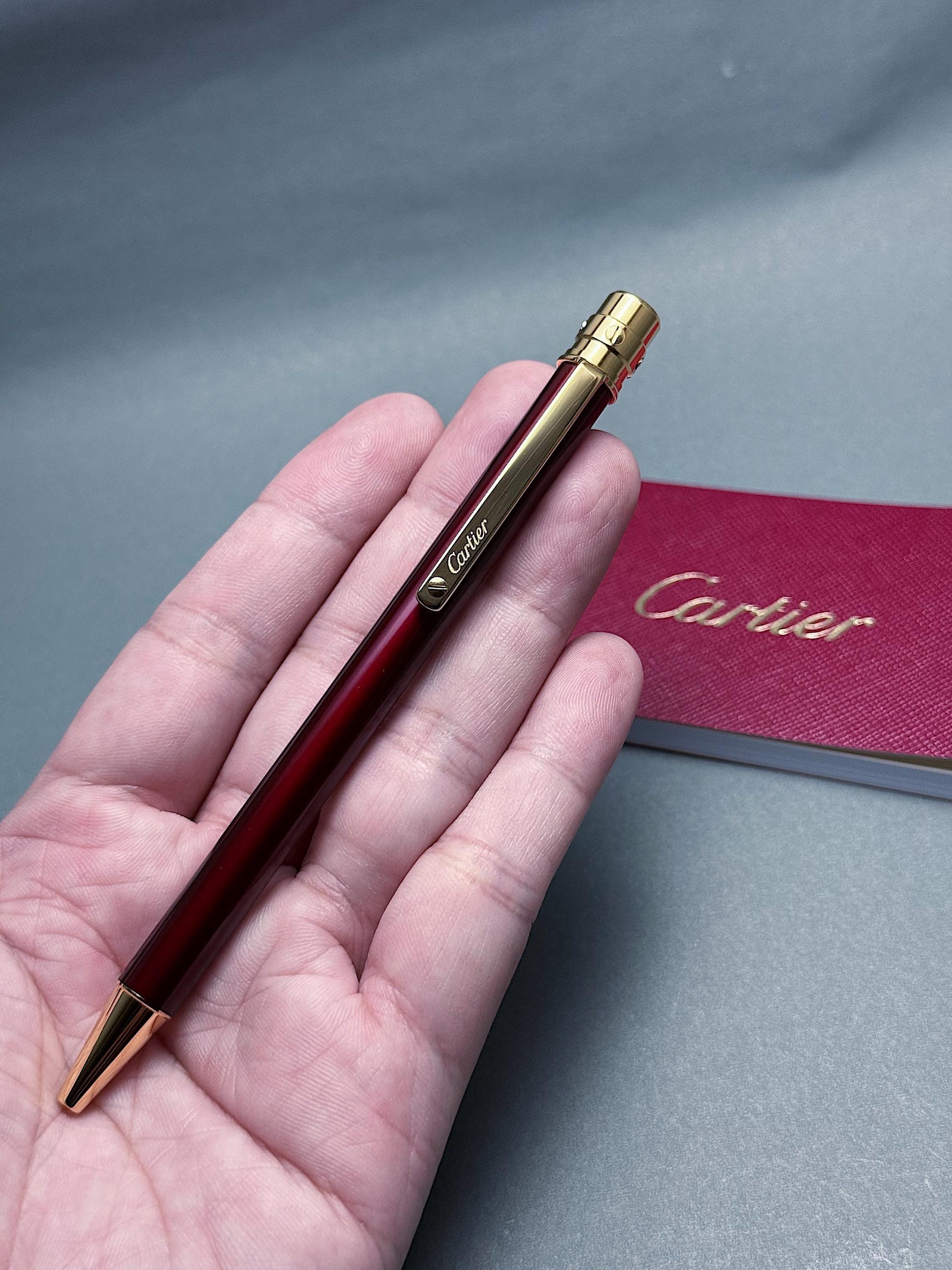 カルティエ サントス ボールペン – ボルドーラッカー＆ゴールドメッキ