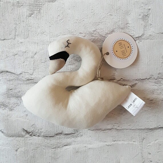 swan rattle