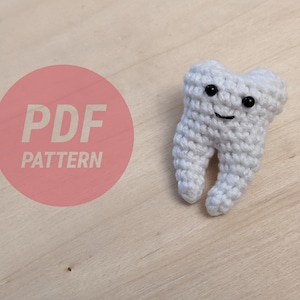 Crochet Tooth Brooch PDF Pattern - little tooth molar pin English pattern