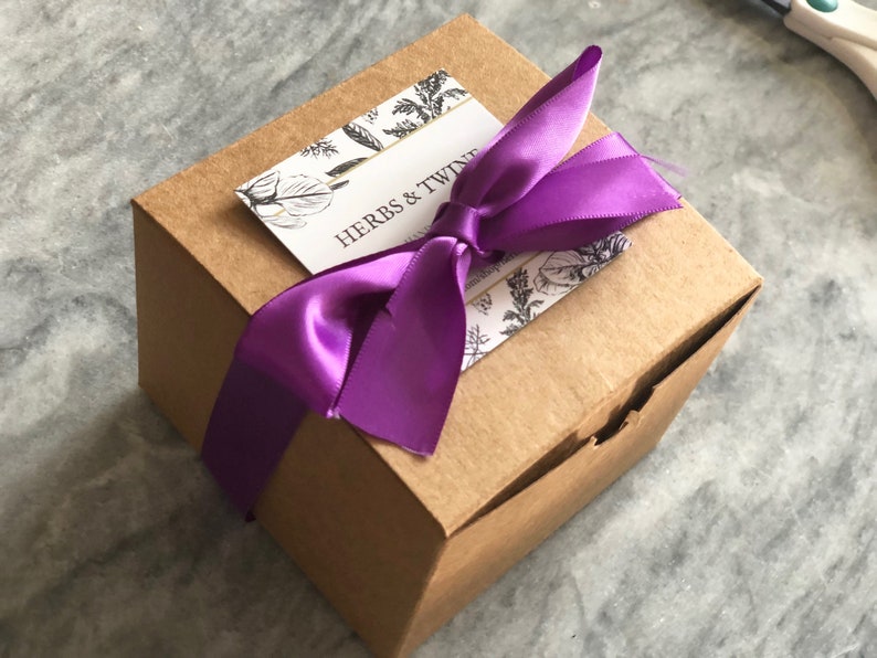 Smells Like Jungkook, KPOP Gift, BTS Fan Gift Candle, Army Gift, Bangtan Boys, Bts Dynamite Gift for Bts Fan Kpop Lover, Jungkook BTS candle BTS Merch Army gifts Jungkook RM Jin Jimin Suga J Hope V BTS Merchandise Christmas Birthday Gifts army gifts